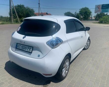 Белый Рено Зое, объемом двигателя 0 л и пробегом 155 тыс. км за 6800 $, фото 2 на Automoto.ua