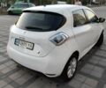 Белый Рено Зое, объемом двигателя 0 л и пробегом 300 тыс. км за 5900 $, фото 3 на Automoto.ua