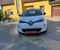 Белый Рено Зое, объемом двигателя 0 л и пробегом 102 тыс. км за 8500 $, фото 4 на Automoto.ua