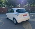 Белый Рено Зое, объемом двигателя 0 л и пробегом 102 тыс. км за 8500 $, фото 9 на Automoto.ua