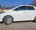 Белый Рено Зое, объемом двигателя 0 л и пробегом 108 тыс. км за 5999 $, фото 1 на Automoto.ua