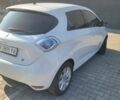 Белый Рено Зое, объемом двигателя 0 л и пробегом 108 тыс. км за 5999 $, фото 2 на Automoto.ua
