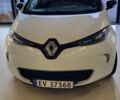 Белый Рено Зое, объемом двигателя 1 л и пробегом 110 тыс. км за 9500 $, фото 4 на Automoto.ua