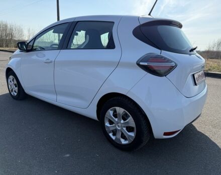 Белый Рено Зое, объемом двигателя 0 л и пробегом 96 тыс. км за 10400 $, фото 3 на Automoto.ua