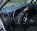 Белый Рено Зое, объемом двигателя 0 л и пробегом 86 тыс. км за 11300 $, фото 7 на Automoto.ua
