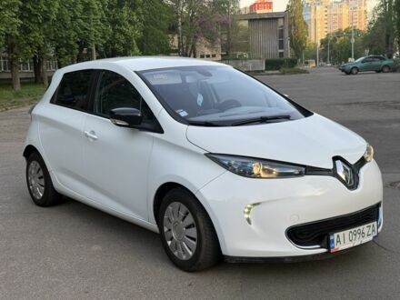 Белый Рено Зое, объемом двигателя 0 л и пробегом 193 тыс. км за 5800 $, фото 1 на Automoto.ua