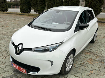 Білий Рено Зое, об'ємом двигуна 0 л та пробігом 72 тис. км за 5999 $, фото 1 на Automoto.ua