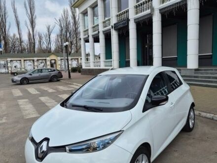 Білий Рено Зое, об'ємом двигуна 0 л та пробігом 143 тис. км за 7000 $, фото 1 на Automoto.ua