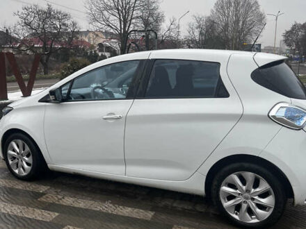 Білий Рено Зое, об'ємом двигуна 0 л та пробігом 150 тис. км за 5400 $, фото 1 на Automoto.ua