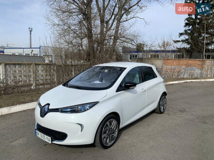 Рено Зое 2013 у Рівному на Automoto.ua Білий Рено Зое, об'ємом двигуна 0 л та пробігом 172 тис. км за 7200 $, фото 1 на Automoto.ua