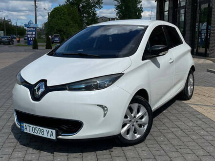 Рено Зое 2013 у Івано-Франківську на Automoto.ua Білий Рено Зое, об'ємом двигуна 0 л та пробігом 175 тис. км за 5900 $, фото 1 на Automoto.ua