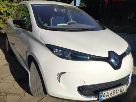 Білий Рено Зое, об'ємом двигуна 0 л та пробігом 149 тис. км за 6500 $, фото 1 на Automoto.ua