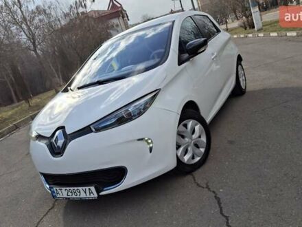 Рено Зое 2013 в Калуше на Automoto.ua Белый Рено Зое, объемом двигателя 0 л и пробегом 100 тыс. км за 7500 $, фото 1 на Automoto.ua