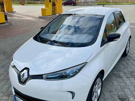 Рено Зое 2014 в Луцке на Automoto.ua Белый Рено Зое, объемом двигателя 0 л и пробегом 87 тыс. км за 6700 $, фото 1 на Automoto.ua