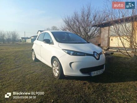 Рено Зое 2014 в Киеве на Automoto.ua Белый Рено Зое, объемом двигателя 0 л и пробегом 52 тыс. км за 6800 $, фото 1 на Automoto.ua
