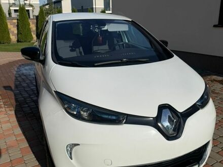 Білий Рено Зое, об'ємом двигуна 0 л та пробігом 116 тис. км за 6700 $, фото 1 на Automoto.ua