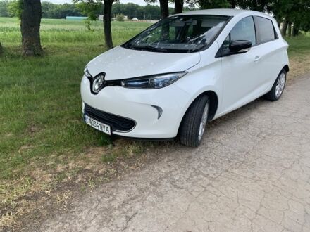 Білий Рено Зое, об'ємом двигуна 0 л та пробігом 120 тис. км за 7500 $, фото 1 на Automoto.ua