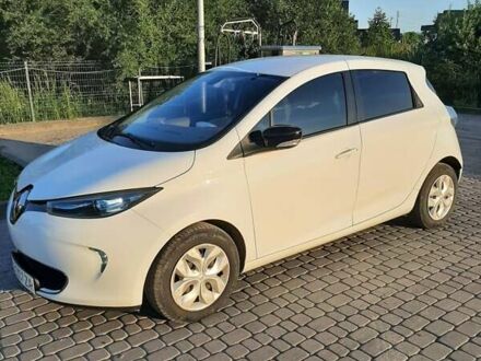 Рено Зое 2014 в Дрогобыче на Automoto.ua Белый Рено Зое, объемом двигателя 0 л и пробегом 177 тыс. км за 6350 $, фото 1 на Automoto.ua