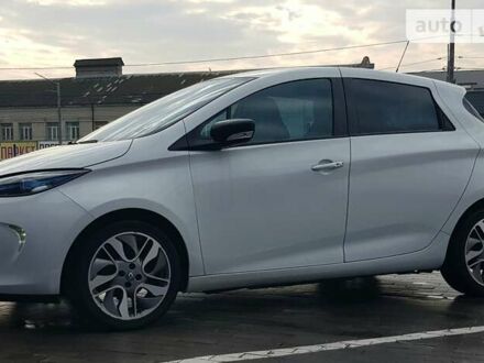 Білий Рено Зое, об'ємом двигуна 0 л та пробігом 173 тис. км за 7900 $, фото 1 на Automoto.ua