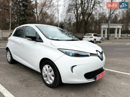 Рено Зое 2014 в Виннице на Automoto.ua Белый Рено Зое, объемом двигателя 0 л и пробегом 110 тыс. км за 6399 $, фото 1 на Automoto.ua