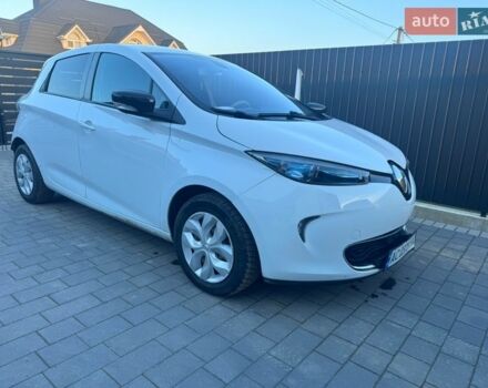 Білий Рено Зое, об'ємом двигуна 0 л та пробігом 93 тис. км за 5900 $, фото 1 на Automoto.ua