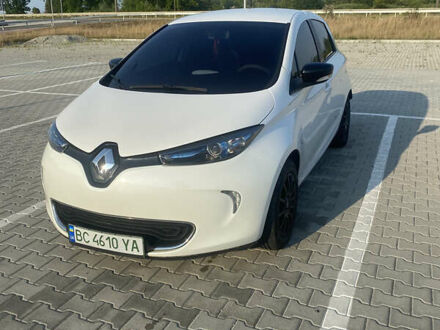Рено Зое 2015 в Львове на Automoto.ua Белый Рено Зое, объемом двигателя 0 л и пробегом 125 тыс. км за 7500 $, фото 1 на Automoto.ua