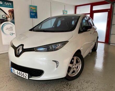 Белый Рено Зое, объемом двигателя 0 л и пробегом 103 тыс. км за 6600 $, фото 1 на Automoto.ua