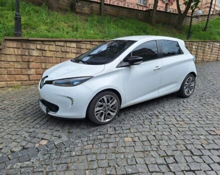 Білий Рено Зое, об'ємом двигуна 0 л та пробігом 140 тис. км за 6300 $, фото 1 на Automoto.ua
