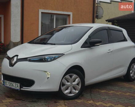 Білий Рено Зое, об'ємом двигуна 0 л та пробігом 102 тис. км за 6777 $, фото 1 на Automoto.ua