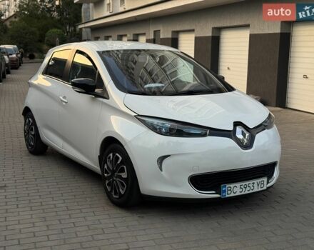 Білий Рено Зое, об'ємом двигуна 0 л та пробігом 180 тис. км за 5900 $, фото 1 на Automoto.ua