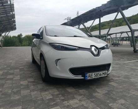 Білий Рено Зое, об'ємом двигуна 0 л та пробігом 86 тис. км за 6613 $, фото 1 на Automoto.ua