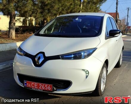 Белый Рено Зое, объемом двигателя 65 л и пробегом 110 тыс. км за 6200 $, фото 1 на Automoto.ua