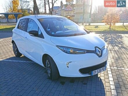 Рено Зое 2015 в Коломые на Automoto.ua Белый Рено Зое, объемом двигателя 0 л и пробегом 88 тыс. км за 6700 $, фото 1 на Automoto.ua