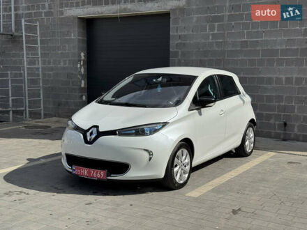 Білий Рено Зое, об'ємом двигуна 0 л та пробігом 83 тис. км за 6999 $, фото 1 на Automoto.ua