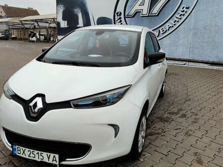 Білий Рено Зое, об'ємом двигуна 0 л та пробігом 98 тис. км за 6200 $, фото 1 на Automoto.ua