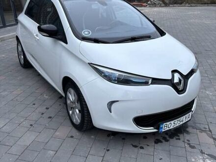 Білий Рено Зое, об'ємом двигуна 0 л та пробігом 124 тис. км за 6900 $, фото 1 на Automoto.ua