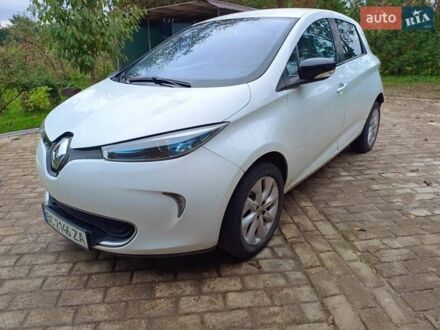 Белый Рено Зое, объемом двигателя 0 л и пробегом 231 тыс. км за 5900 $, фото 1 на Automoto.ua
