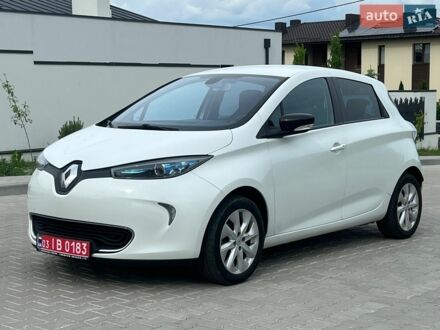 Білий Рено Зое, об'ємом двигуна 0 л та пробігом 123 тис. км за 6400 $, фото 1 на Automoto.ua