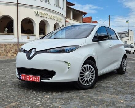 Білий Рено Зое, об'ємом двигуна 0 л та пробігом 125 тис. км за 5990 $, фото 1 на Automoto.ua