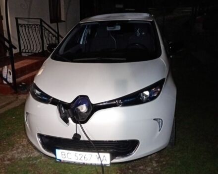 Білий Рено Зое, об'ємом двигуна 0 л та пробігом 140 тис. км за 7100 $, фото 1 на Automoto.ua