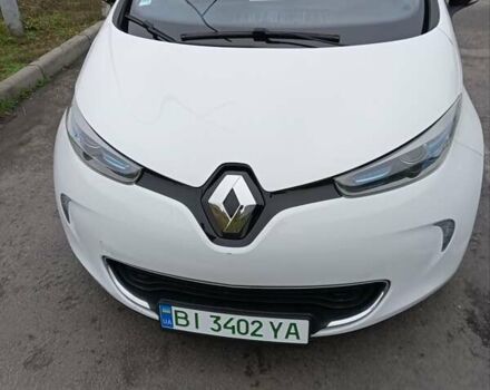 Белый Рено Зое, объемом двигателя 0 л и пробегом 115 тыс. км за 6950 $, фото 1 на Automoto.ua