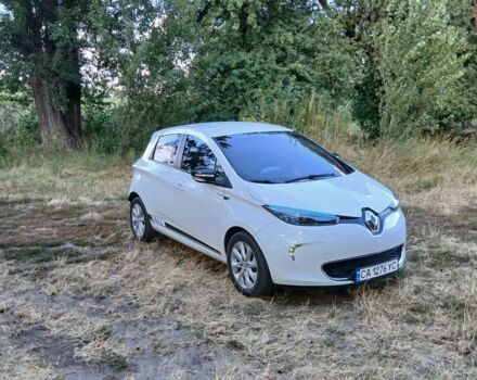 Білий Рено Зое, об'ємом двигуна 0 л та пробігом 128 тис. км за 7300 $, фото 1 на Automoto.ua