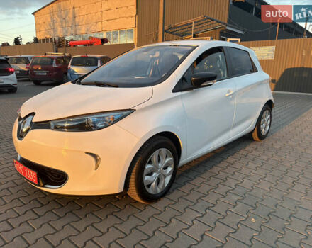 Белый Рено Зое, объемом двигателя 0 л и пробегом 94 тыс. км за 6200 $, фото 1 на Automoto.ua