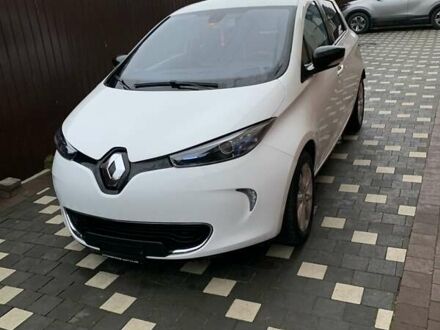 Білий Рено Зое, об'ємом двигуна 0 л та пробігом 68 тис. км за 5800 $, фото 1 на Automoto.ua