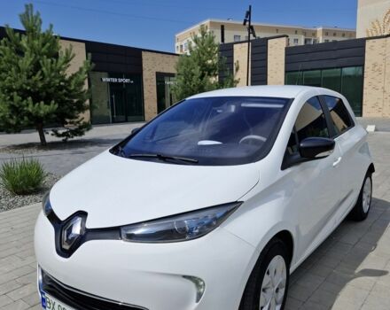 Білий Рено Зое, об'ємом двигуна 0 л та пробігом 92 тис. км за 6700 $, фото 1 на Automoto.ua