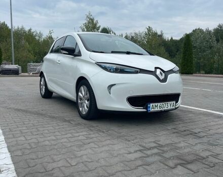 Білий Рено Зое, об'ємом двигуна 0 л та пробігом 105 тис. км за 6900 $, фото 1 на Automoto.ua