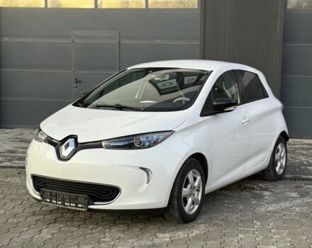 Белый Рено Зое, объемом двигателя 0 л и пробегом 86 тыс. км за 7200 $, фото 1 на Automoto.ua