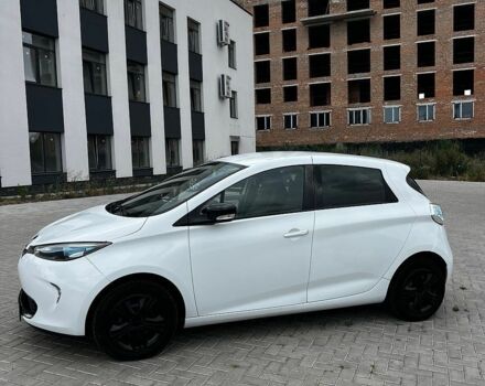 Білий Рено Зое, об'ємом двигуна 0 л та пробігом 125 тис. км за 6850 $, фото 1 на Automoto.ua