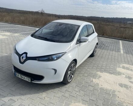 Білий Рено Зое, об'ємом двигуна 0 л та пробігом 104 тис. км за 7300 $, фото 1 на Automoto.ua