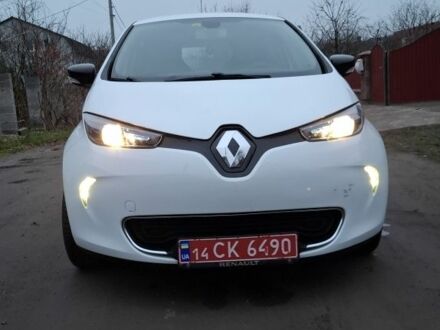 Білий Рено Зое, об'ємом двигуна 1 л та пробігом 61 тис. км за 6600 $, фото 1 на Automoto.ua